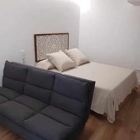 Apartment Gv Moderno Estudio Centrico En *